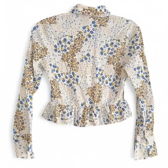White floral print blouse with ruffle detail - Future Collective - Picture 3 of 5